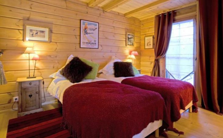 Chalet Rachael, La Tania, Twin Bedroom